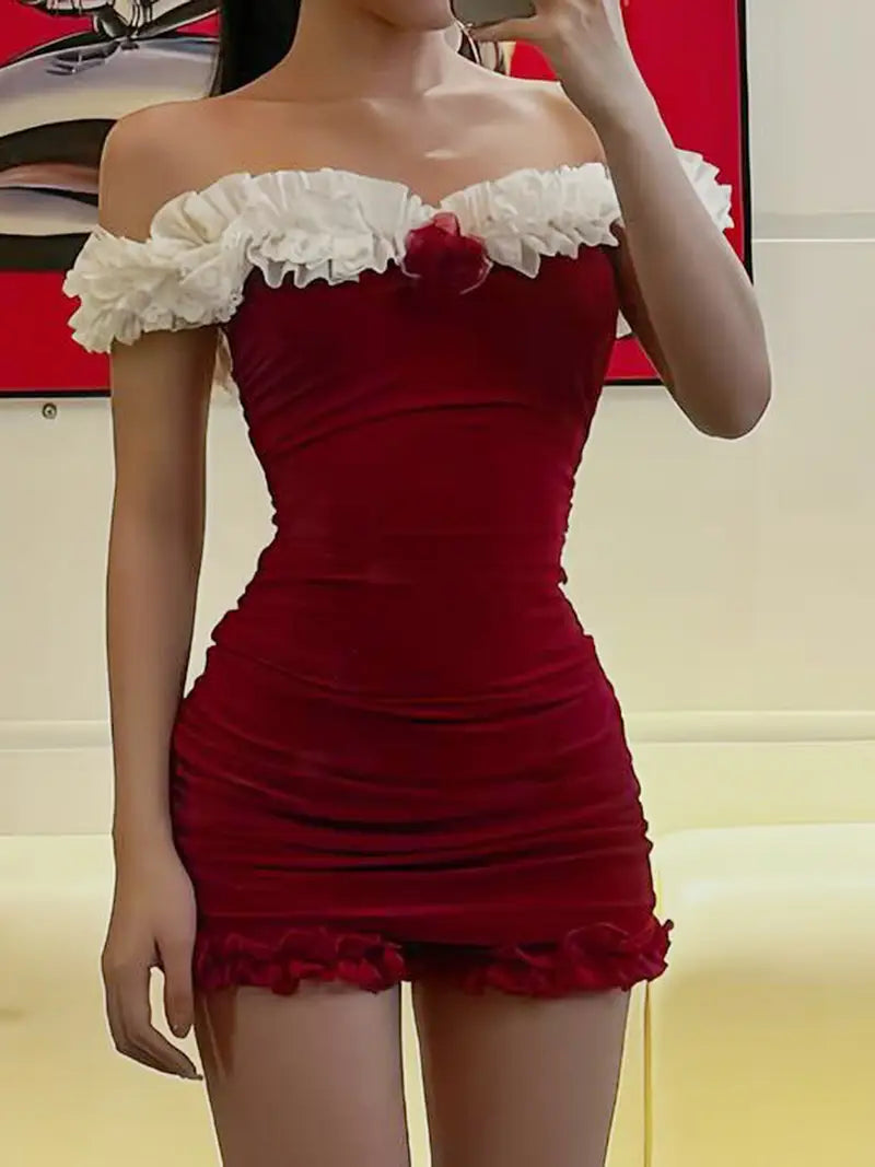 2pcs Women'S Off Shoulder Dress Set, Polyester Knit Fabric, Fitted Sexy Style, Strapless Collar, Solid Color, with Frill Trim and Elastic Waist Lace Shorts, for Spring/Summer/Fall
